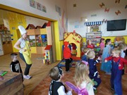 Karneval s Mirečkem a Leontýnkou